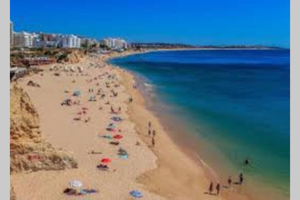 Cozy Ap Renovado 1ª Linha De Praia - Armacao Pera Armação de Pêra Esterno foto